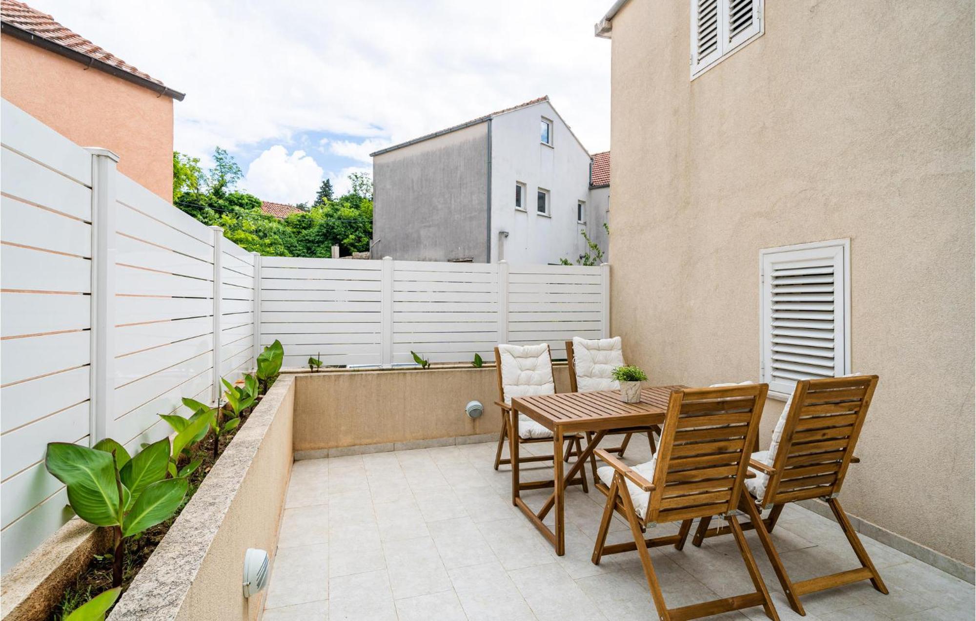 Nice Apartment In Dubrovnik With Kitchen Exterior foto